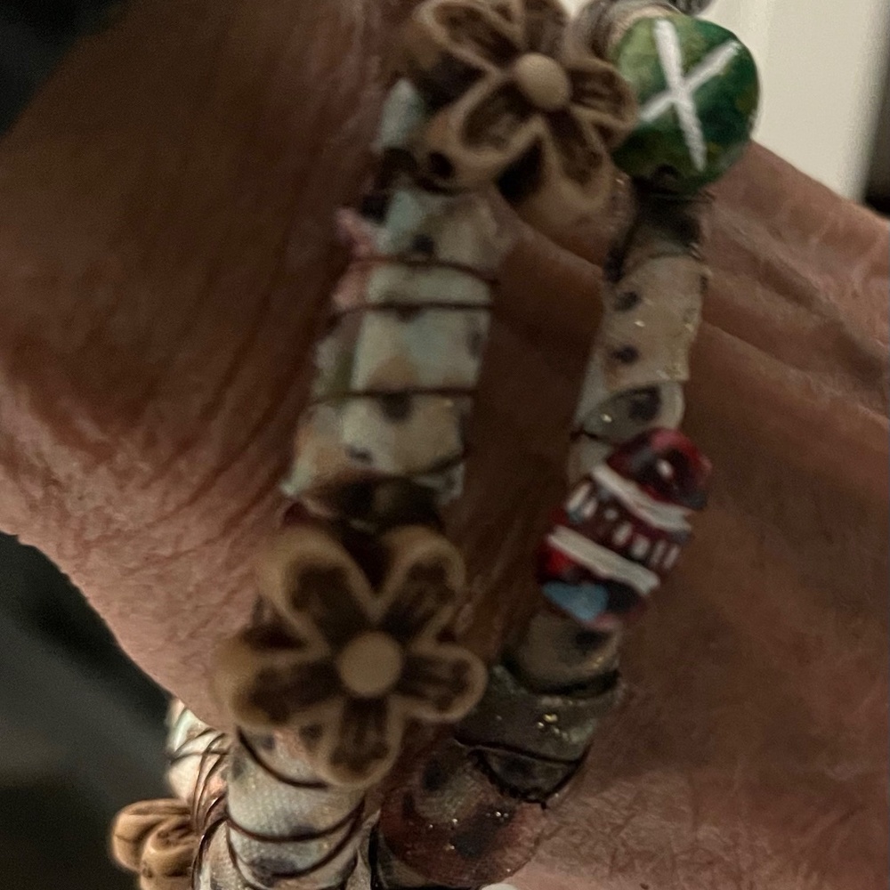 Hand Crafted Bracelets in Kentucky - Picture 12 of 15